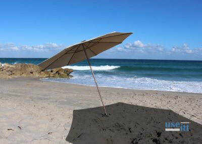 use-itt-best-beach-umbrella-for-wind-1